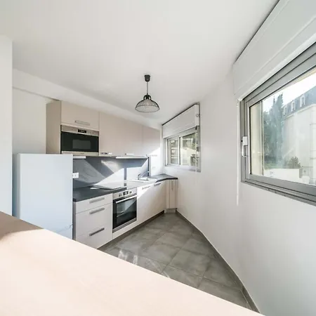 Appartement One Bedroom In The Heart Of