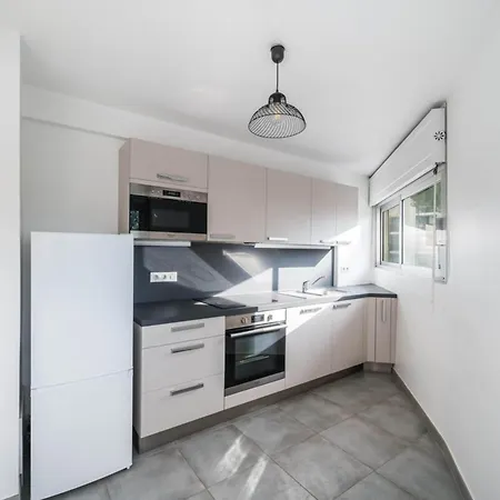 Appartement One Bedroom In The Heart Of *